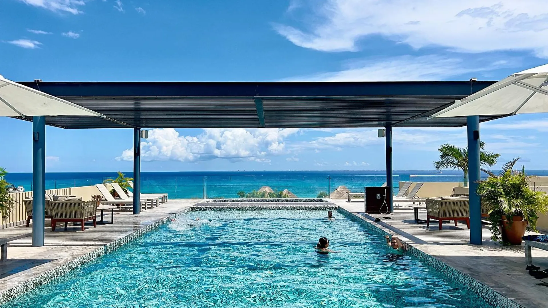 Επικοινωνία με το Centric Condo By Casago